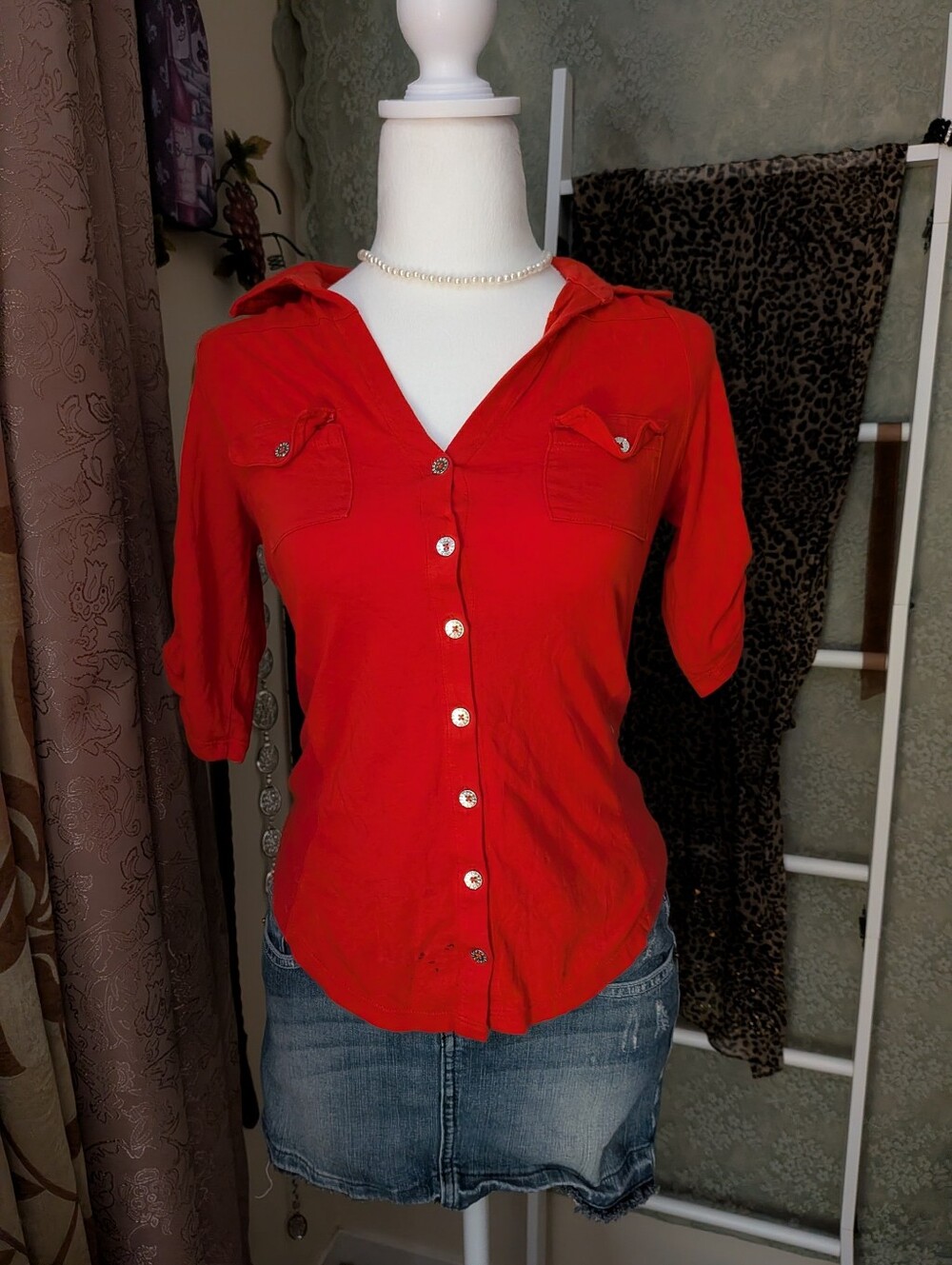 XS Vintage Guess Button Up Y2K